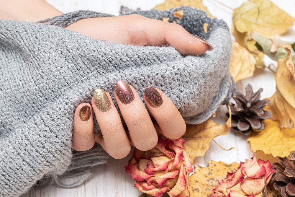 Le nail art autunnali: 10 inspo da replicare